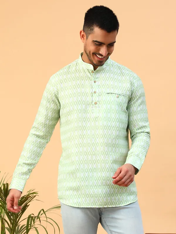 Tabard_Men_Printed_Straight_Kurta_(Green)