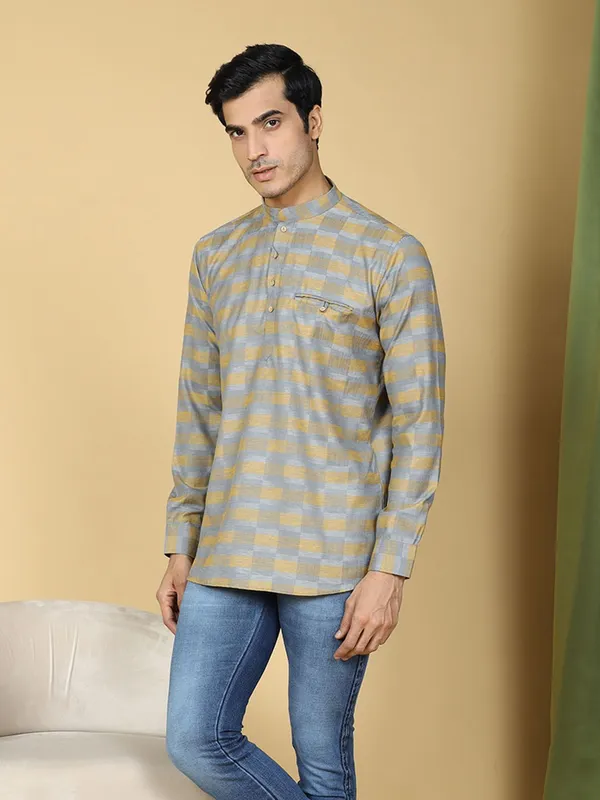 Tabard_Men_Printed_Straight_Kurta_(Blue)
