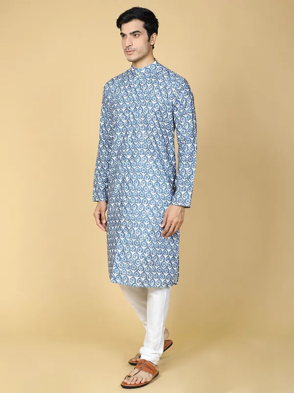 Tabard_Men_Embroidered_Straight_Kurta_(Blue)