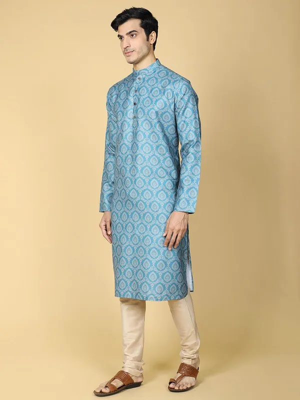 Tabard_Men_Embroidered_Straight_Kurta_(Blue)