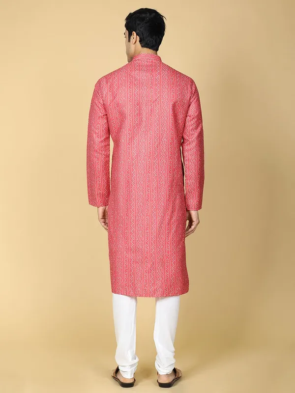 Tabard_Men_Embroidered_Straight_Kurta_(Red)