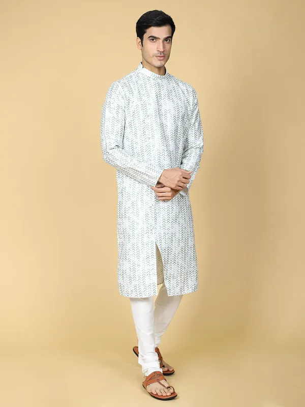 Tabard_Men_Embroidered_Straight_Kurta_(Green)