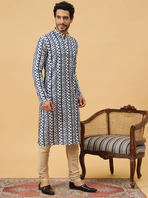 Tabard_Men_Embroidered_Straight_Kurta_(Dark_Blue,_White)