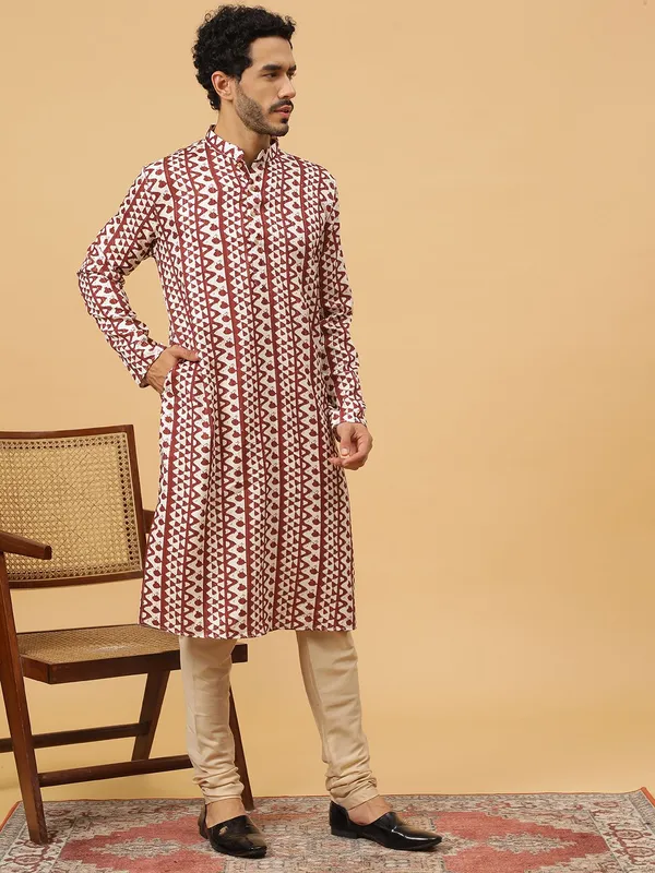 Tabard_Men_Embroidered_Straight_Kurta_(Brown,_White)