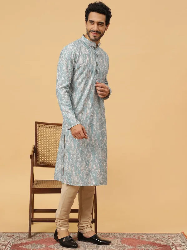 Tabard_Men_Embroidered_Straight_Kurta_(Light_Blue,_White)