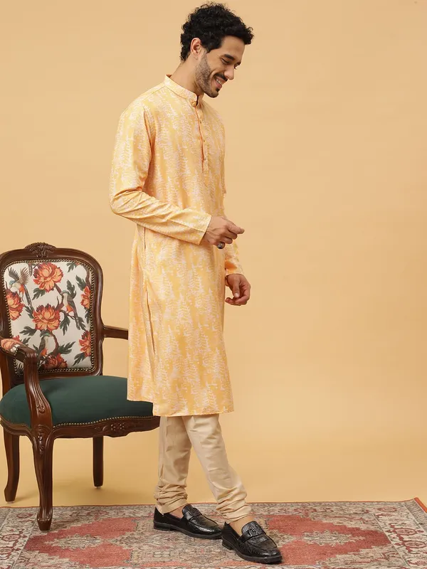Tabard_Men_Printed_Straight_Kurta_(Yellow)