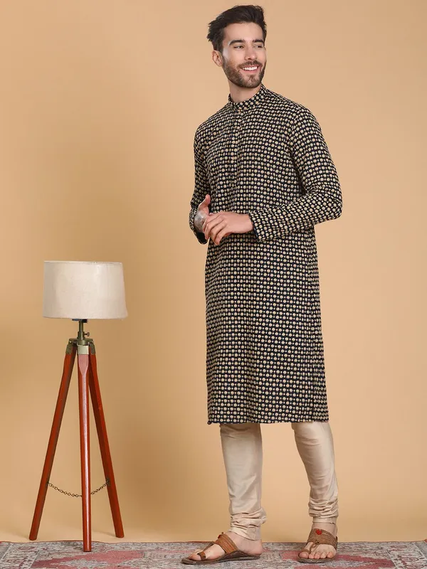 Tabard_Men_Printed_Straight_Kurta_(Blue)