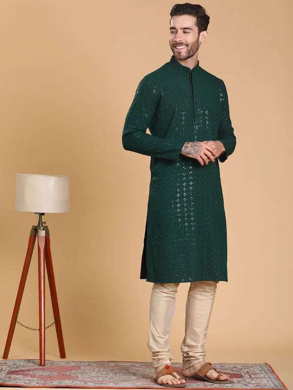 Tabard_Men_Embroidered_Straight_Kurta_(Green)