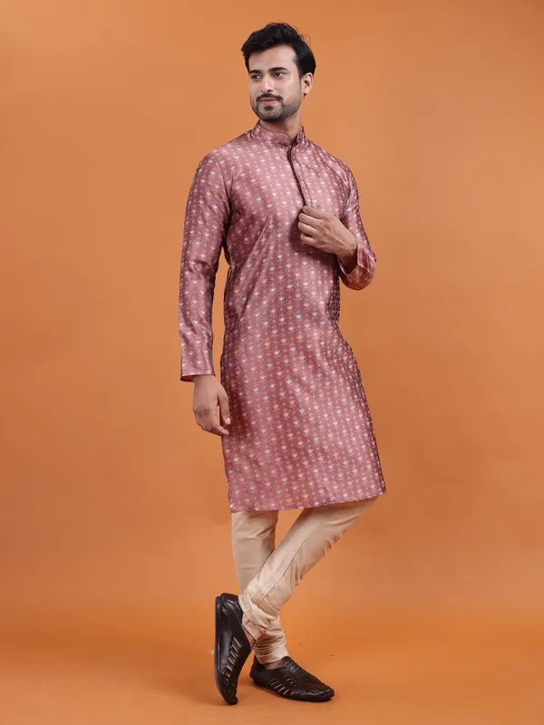 Tabard_Men_Embroidered_Straight_Kurta_(Orange)