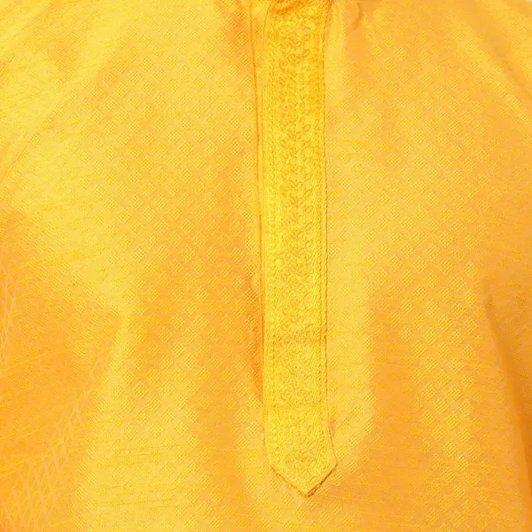 Tabard_Men_Kurta_Churidar_Set