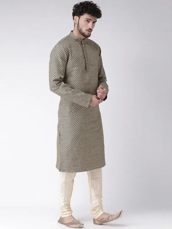 Tabard_Men_Kurta_Churidar_Set