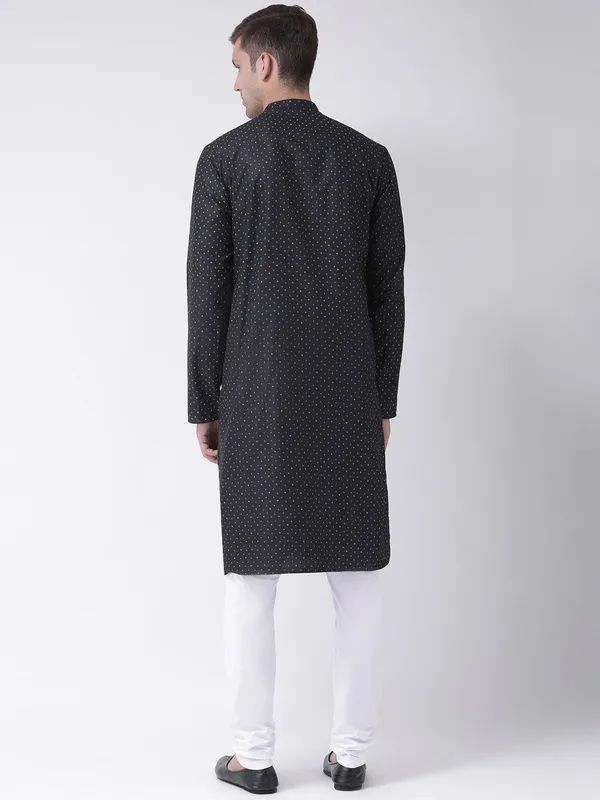 Tabard_Men_Kurta_Churidar_Set