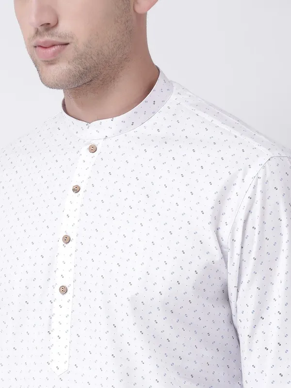 Tabard_Men_Kurta_Churidar_Set