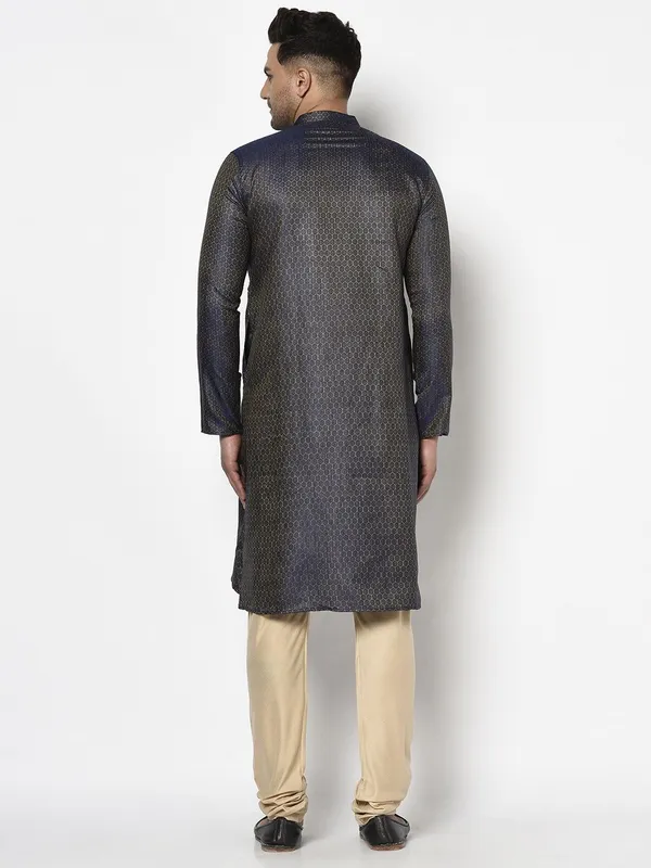 Tabard_Men_Kurta_Churidar_Set