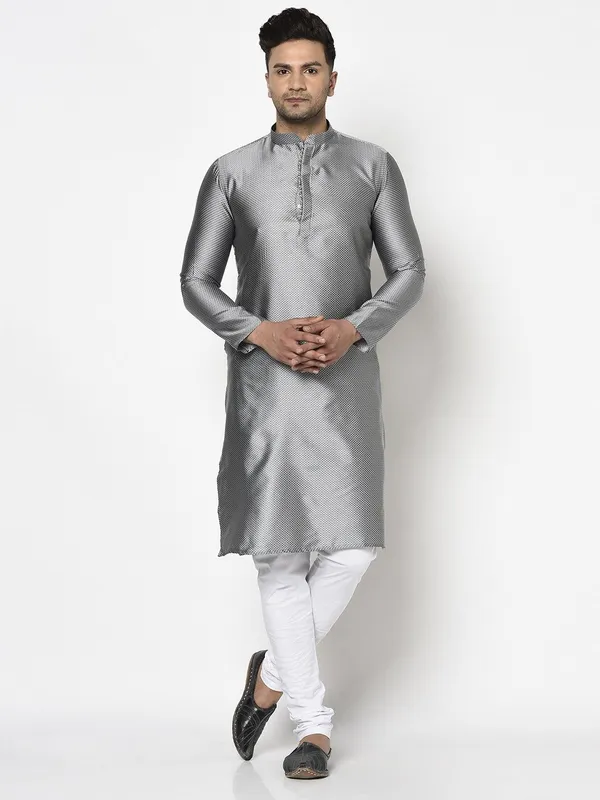 Tabard_Men_Kurta_Churidar_Set