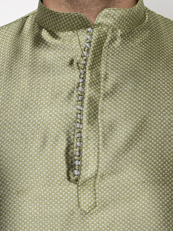 Tabard_Men_Kurta_Churidar_Set