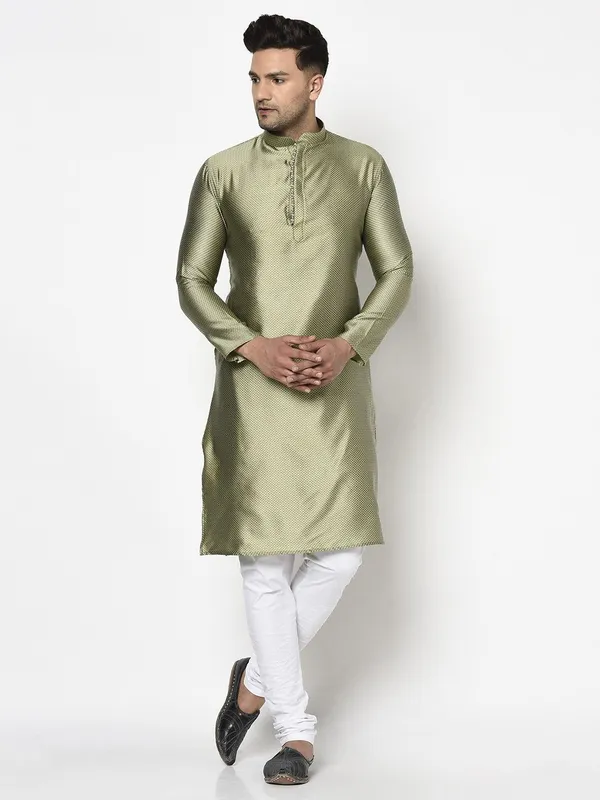 Tabard_Men_Kurta_Churidar_Set