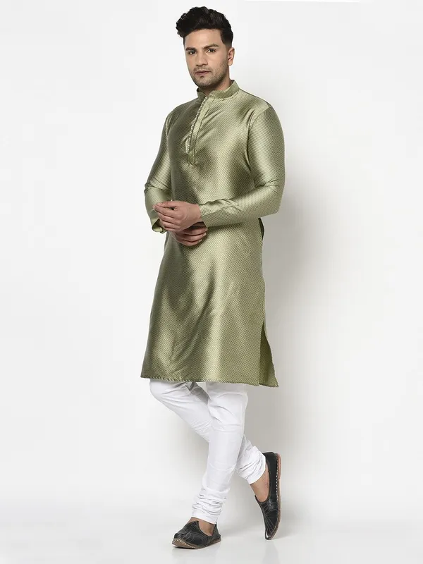 Tabard_Men_Kurta_Churidar_Set