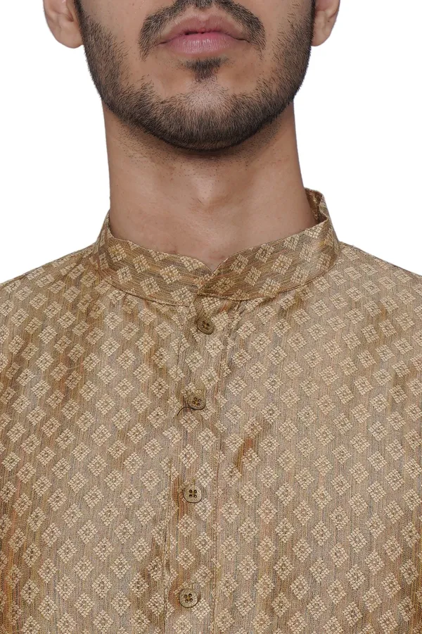 Tabard_Men_Kurta_Churidar_Set