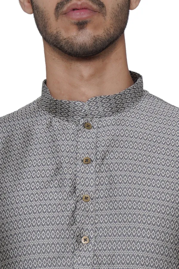 Tabard_Men_Kurta_Churidar_Set
