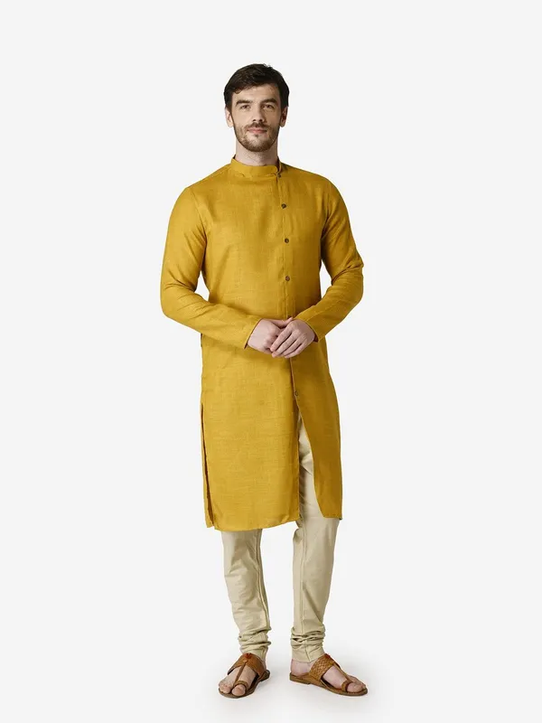 Tabard_Men_Kurta_Churidar_Set