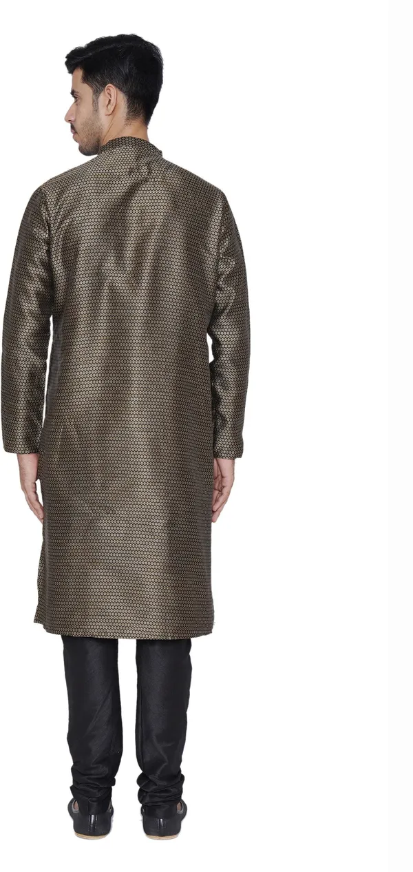 Tabard_Men_Kurta_Churidar_Set