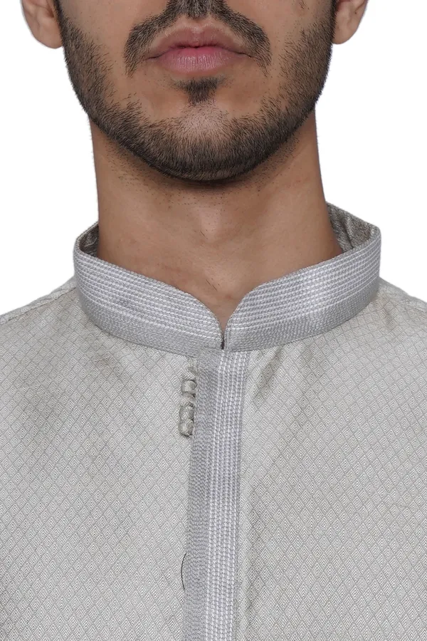 Tabard_Men_Kurta_Churidar_Set