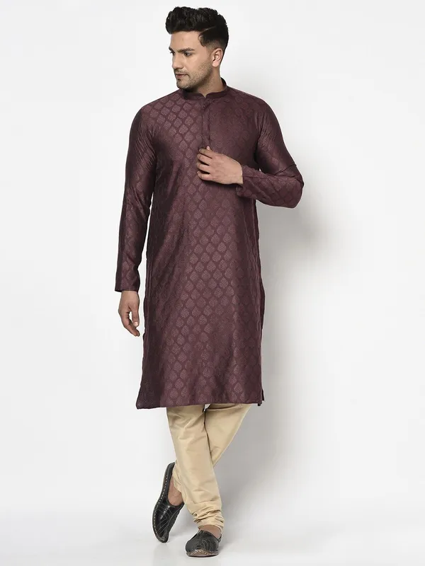 Tabard_Men_Kurta_Churidar_Set