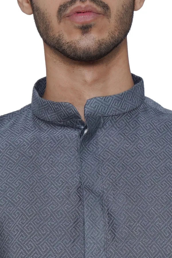 Tabard_Men_Kurta_Churidar_Set