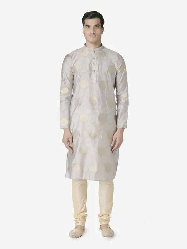Tabard_Men_Kurta_Churidar_Set