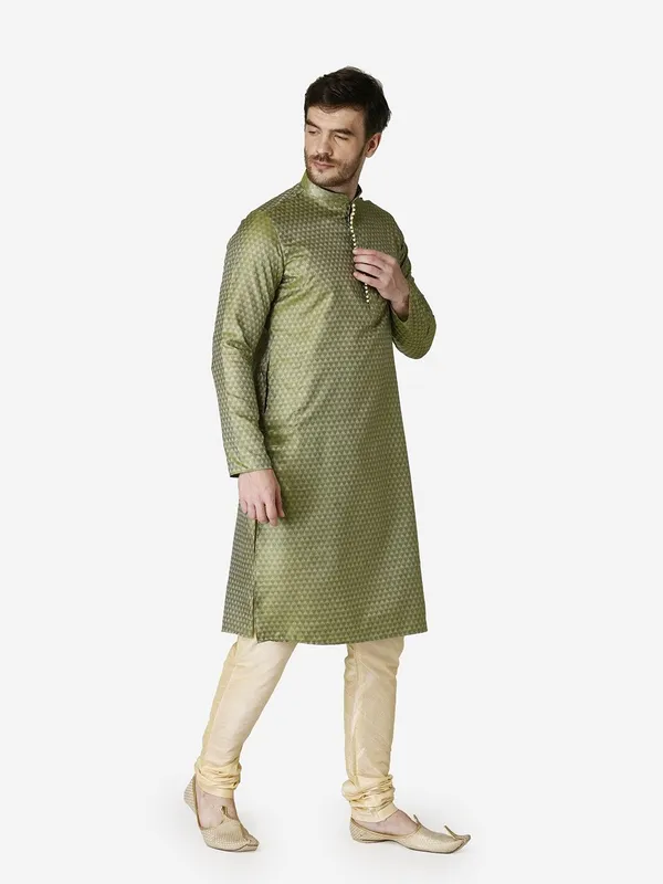 Tabard_Men_Kurta_Churidar_Set