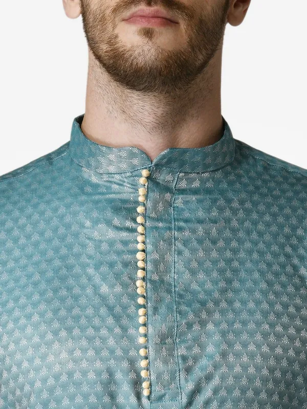 Tabard_Men_Kurta_Churidar_Set