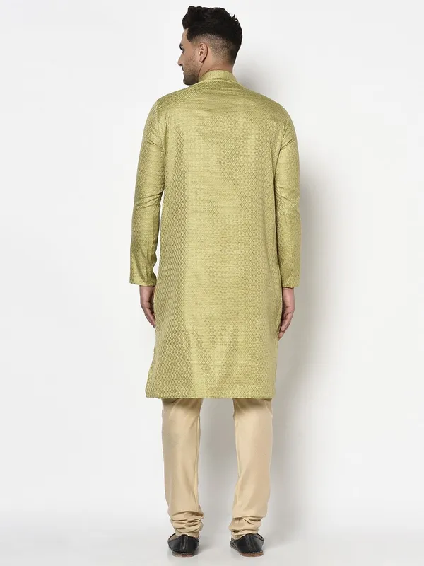 Tabard_Men_Kurta_Churidar_Set