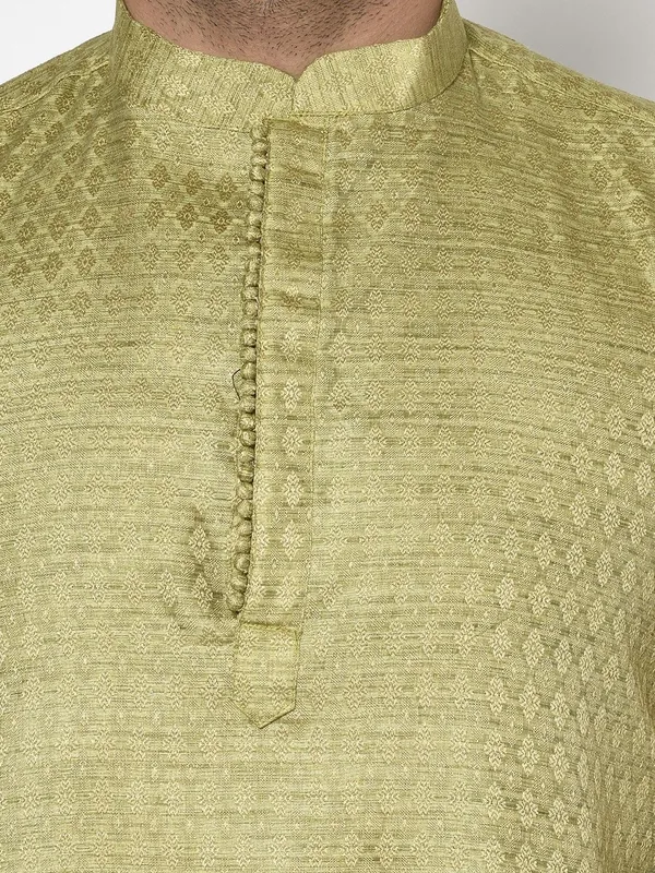 Tabard_Men_Kurta_Churidar_Set