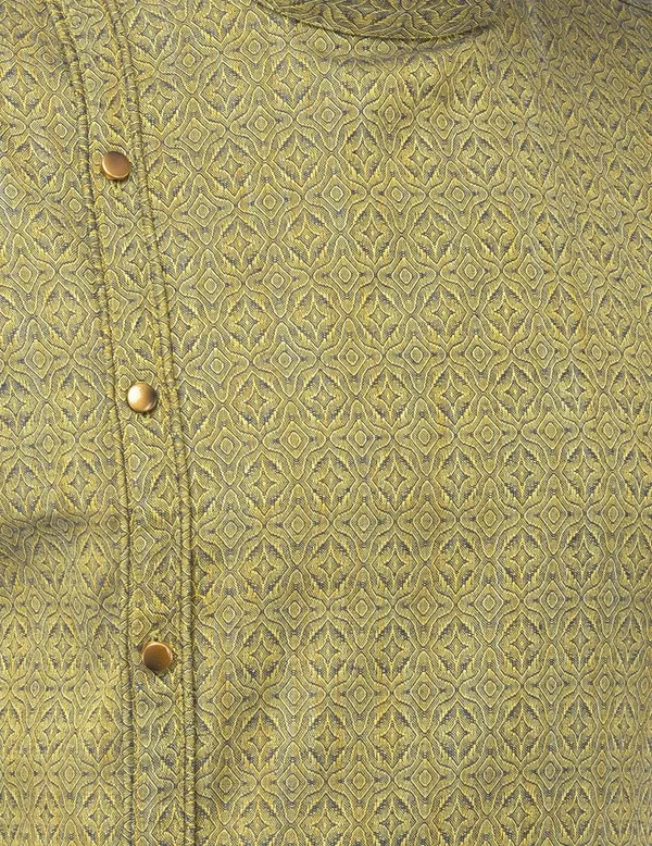 Tabard_Men_Kurta_Churidar_Set