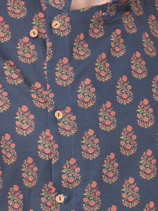 Tabard_Men_Kurta_Churidar_Set