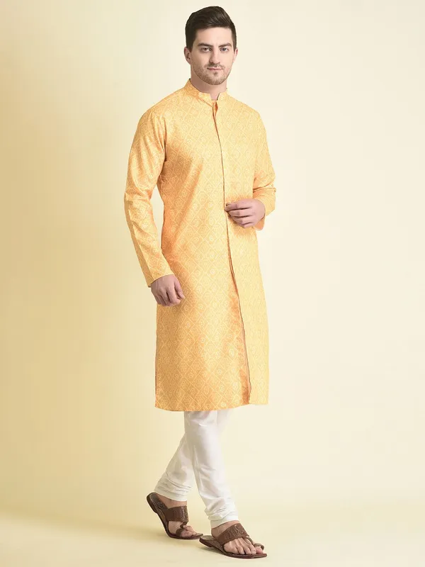Tabard_Men_Kurta_Churidar_Set