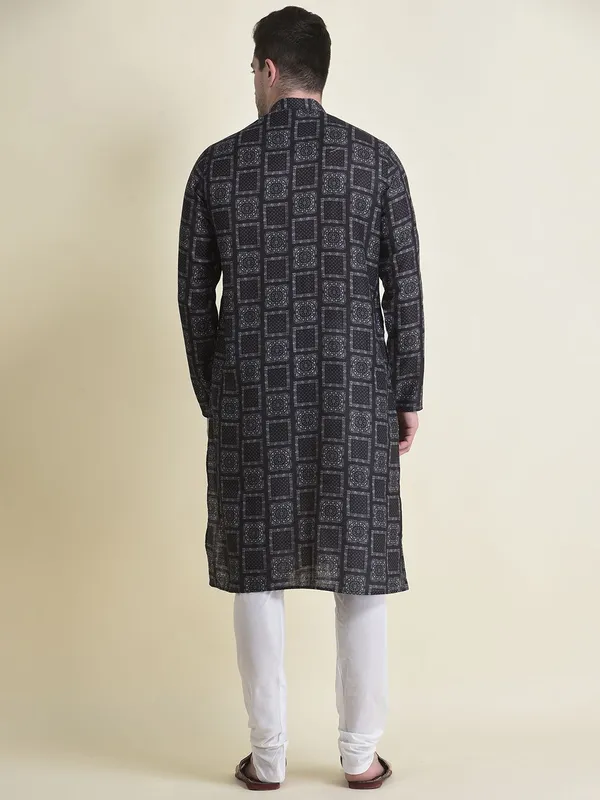 Tabard_Men_Kurta_Churidar_Set