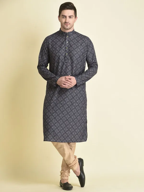 Tabard_Men_Kurta_Churidar_Set