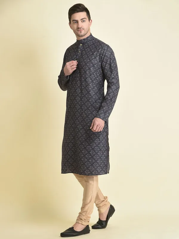 Tabard_Men_Kurta_Churidar_Set