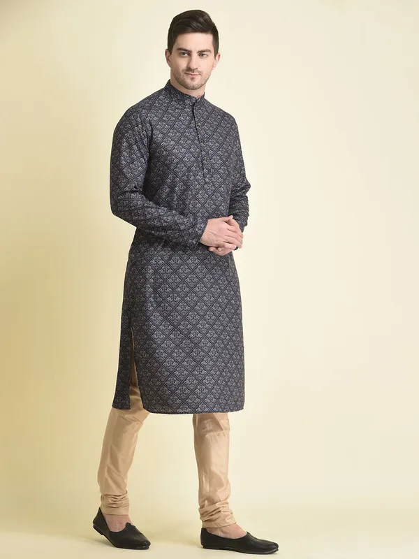 Tabard_Men_Kurta_Churidar_Set