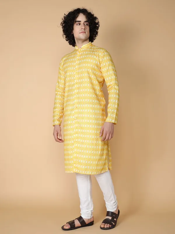 Tabard_Men_Kurta_Churidar_Set
