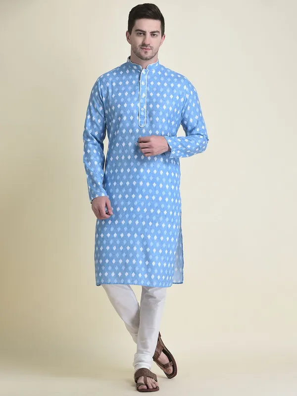 Tabard_Men_Kurta_Churidar_Set