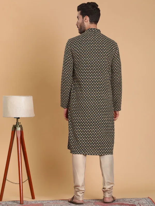 Tabard_Men_Kurta_Churidar_Set