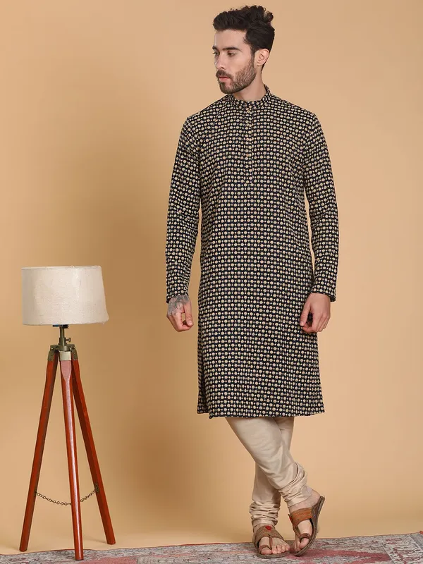Tabard_Men_Kurta_Churidar_Set