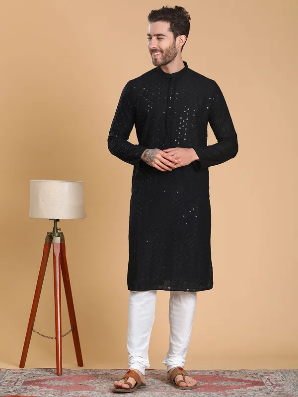 Tabard_Men_Kurta_Churidar_Set