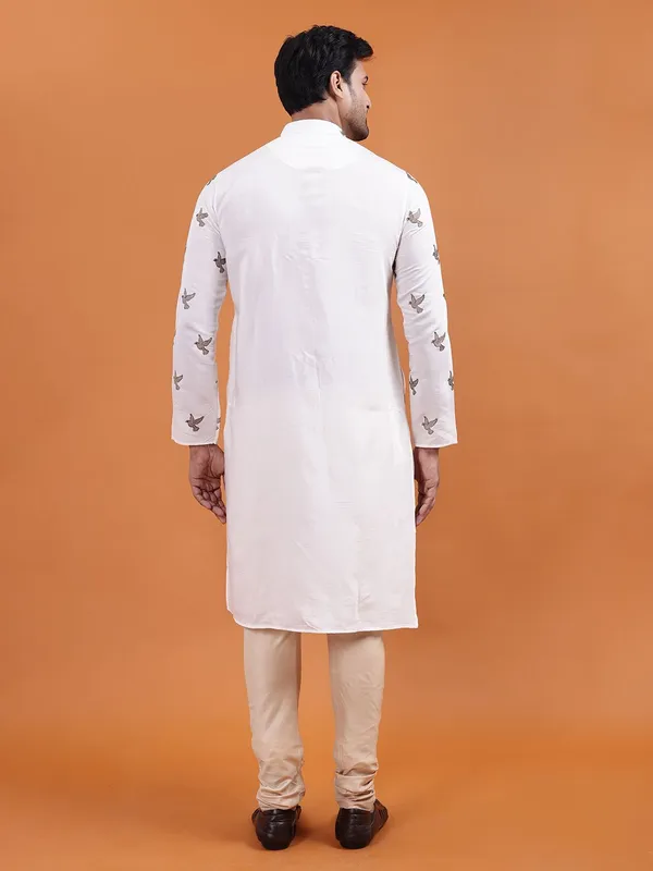 Tabard_Men_Kurta_Pyjama_Set