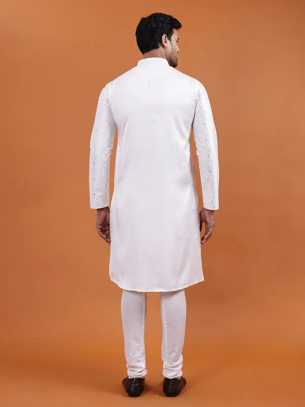 Tabard_Men_Kurta_Pyjama_Set