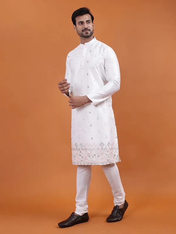 Tabard_Men_Kurta_Pyjama_Set
