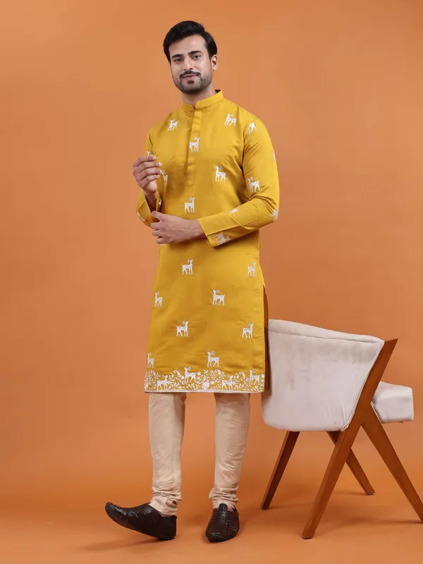 Tabard_Men_Kurta_Pyjama_Set
